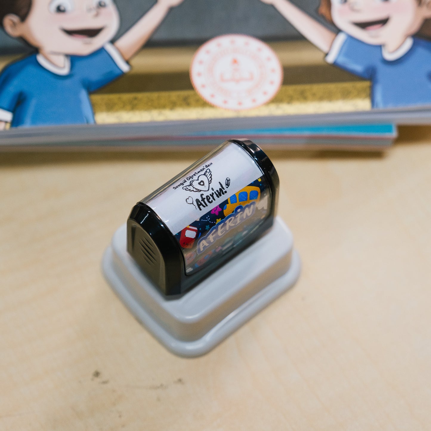 Kişiye Özel Aferin Öğretmen Kaşesi – Motive Edici Ödül Kaşesi